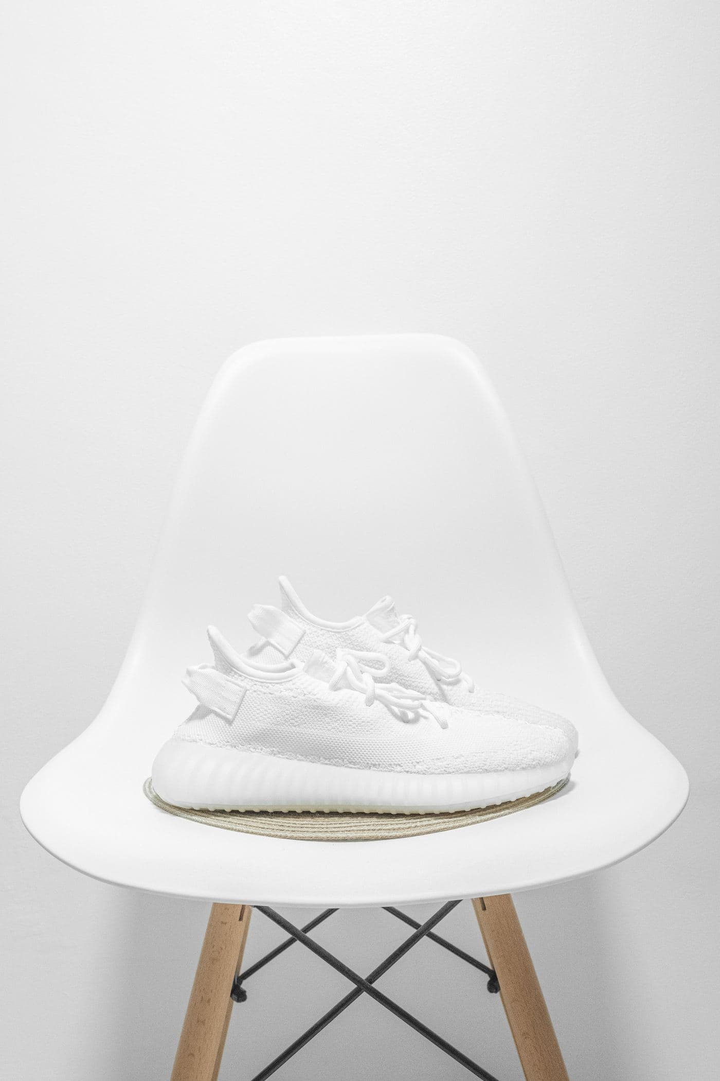 Yeezy Boost 350 V2 Cream White, alternate view